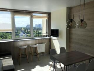 Продаж 1-кімнатної квартири з дизайнерським ремонтом у ЖК «Венеція», .