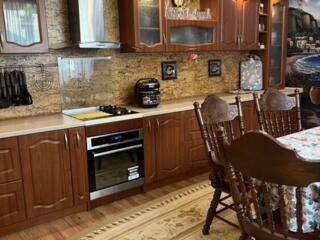 Продам часть дома в центре Одессы. Дом-квартира на земле — строился ..