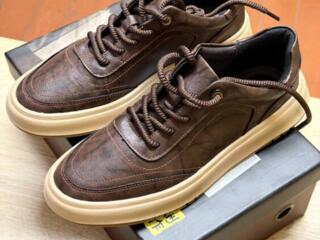 Продам новую обувь