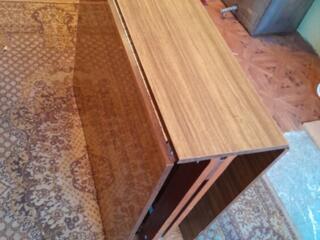 Стол книжка в отл состоянии