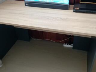 Продам 2 стола