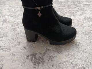 Зимние ботинки