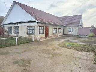 Карагаш, продается компактный дом 4 комнаты, все удобства, 140 кв. м.