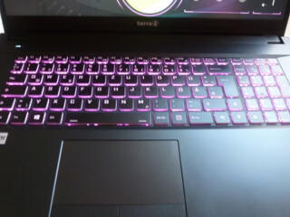 Продам Ultrabook Теrra 17.3 i5-10|512SSD| 8Gb| UHD|