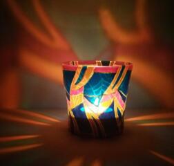 Подсвечники и вазы с ручной росписью