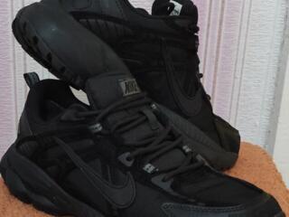 Термо кроссовки Nike