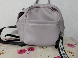 Продаётся компактный рюкзак