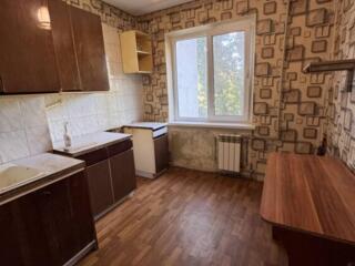 В продаже просторная трёхкомнатная квартира площадью 72 кв.м в самом .