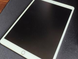 [Недорого]. Продаётся iPad Pro (10.5).