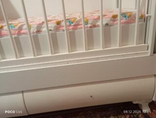 Продам кроватку, молокоотсос