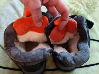 Продам новые ботинки