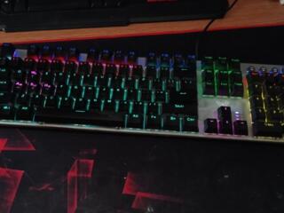 Продам Механическую клавиатуру