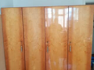 Продам шкаф про-ва Германия 800р