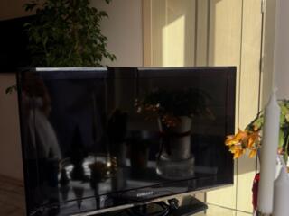 Продам телевизор Samsung 32”