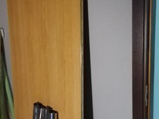 Продам стол обеденный большой