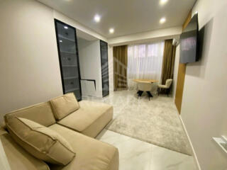 Apartament de închiriat pe bd. Mircea cel Bătrân, lângă Eco Moldova ..