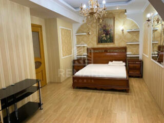 Apartament luminos într-un bloc modern, cu curte amenajată și loc de .