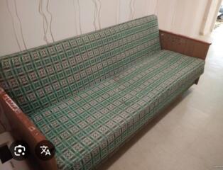 Отдам диван, самовывоз.