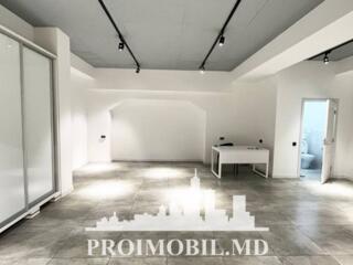 Se oferă spre chirie spațiu comercial amplasat în sect. Centru, str. .