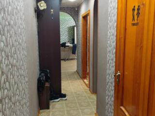 Сдам трёхкомнатная квартиру. Центр. Район Ориона (за "Манго" во дворе)