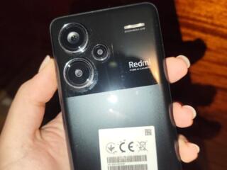 Продам на запчасти Сяоми redmi note 13 pro+ 12+8/512