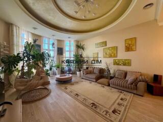 Генератор! Пропонується в оренду 4-кімнатна квартира біля метро ...