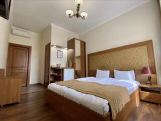 Продам действующую гостиницу в надёжные руки хозяина.Центр города ...