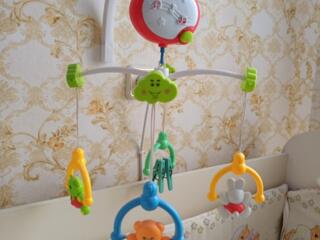 Развивающий коврик и Мобиль в кроватку