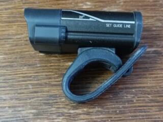 Велосипедный фонарь на аккумуляторах