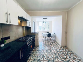 Apartament chiar la prima linie, pe strada Ismail – la câțiva pași ...