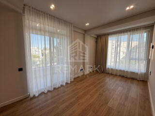 Se vinde apartament confortabil în bloc nou, pregătit pentru mutare ..