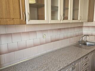 Продам кухню и обеденный стол