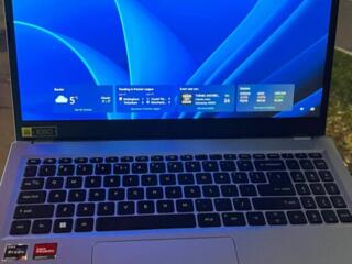 Acer Aspire 3 / Ryzen 3 7320U / 256 ssd M. 2 / 8gb DDR5 / 15.6 FHD IPS