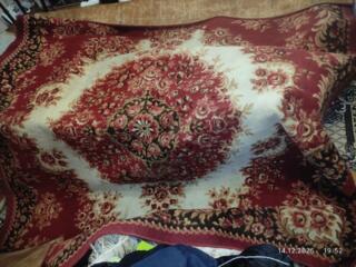 Продам ковёр 2.45×3.30.СРОЧНО!