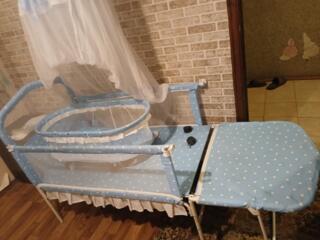 Кроватку с люлькой