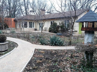 Продам 2 дома на одном участке, Фонтан/Макаренко