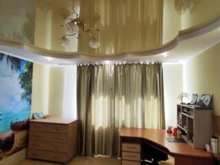 Продаётся в с.Нерубайское  2х этажный, капитальный  дом.