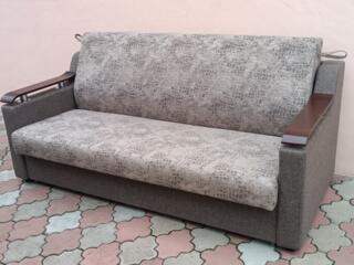 Диваны раскладные в идеальном состоянии. Помогу с транспортом