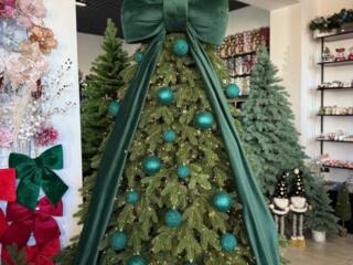 Продам литую ель, елку