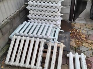 Батареи чугунные б\у снятые с частного дома в отл состоянии