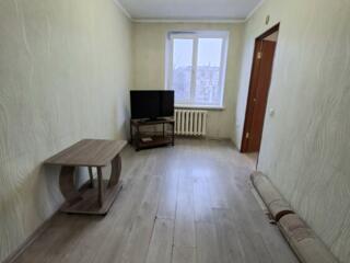 2-комн. с ремонтом в районе м-на "Космо"