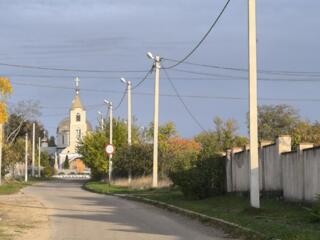 Продается большой участок земли в центре Слободзеи