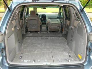 Такси на мини-вене, перевозка (габаритные вещи, предметы). Украина