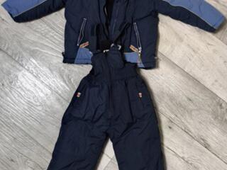 Продам Зимний комбинезон не дорого!!! На 4-5 лет.