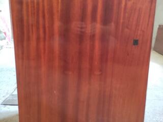 Продам тумбочку к швейной машине недорого.
Телефон в Тирасполе 0777