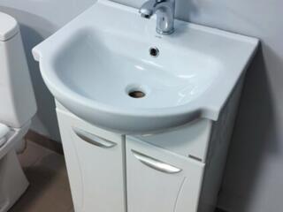 Раковина с тумбой