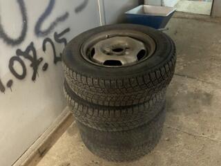 Продам колеса с зимней резиной