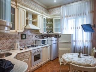 Здається в оренду роздільна 2-кімнатна квартира в центрі Києва по ...