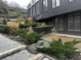 К продаже предлагается просторная 1-комнатная квартира с прямым видом 