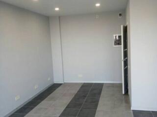 Продается коммерческое помещение под любой вид деятельности. ...